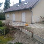 CONFECTION D’UN DALLAGE BETON POUR CREATION D’UNE TERRASSE A SAINT LOUIS. Wittelsheim 1
