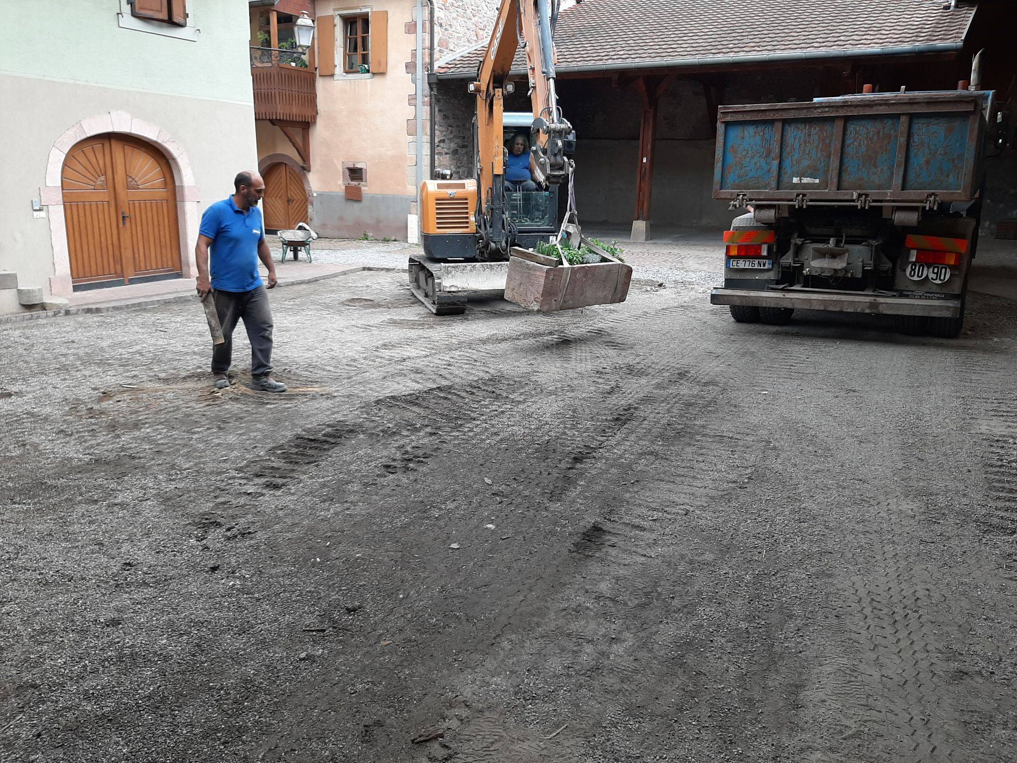 AMENAGEMENT D&#8217;UNE COUR A SOULTZMATT Guebwiller 1